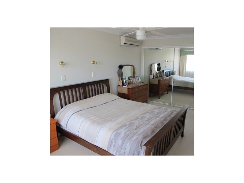 5/16-18 Bottlewood Court, Burleigh Waters QLD 4220