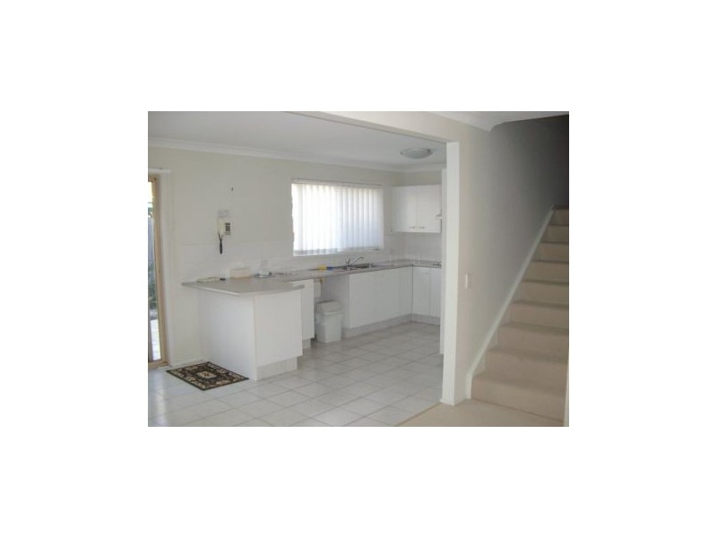 5/16-18 Bottlewood Court, Burleigh Waters QLD 4220