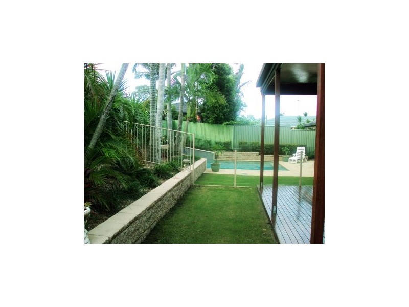 025 Frangipani Street, Miami QLD 4220