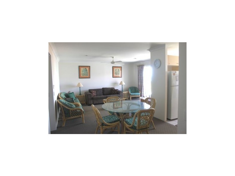 10/300 The Esplanade, Burleigh Heads QLD 4220