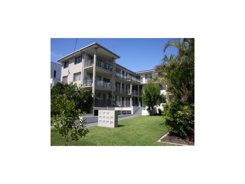 1/72 Seagull Ave, Nobby Beach QLD 4218