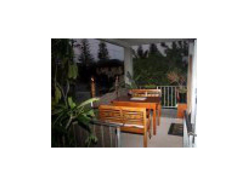 1/72 Seagull Ave, Nobby Beach QLD 4218