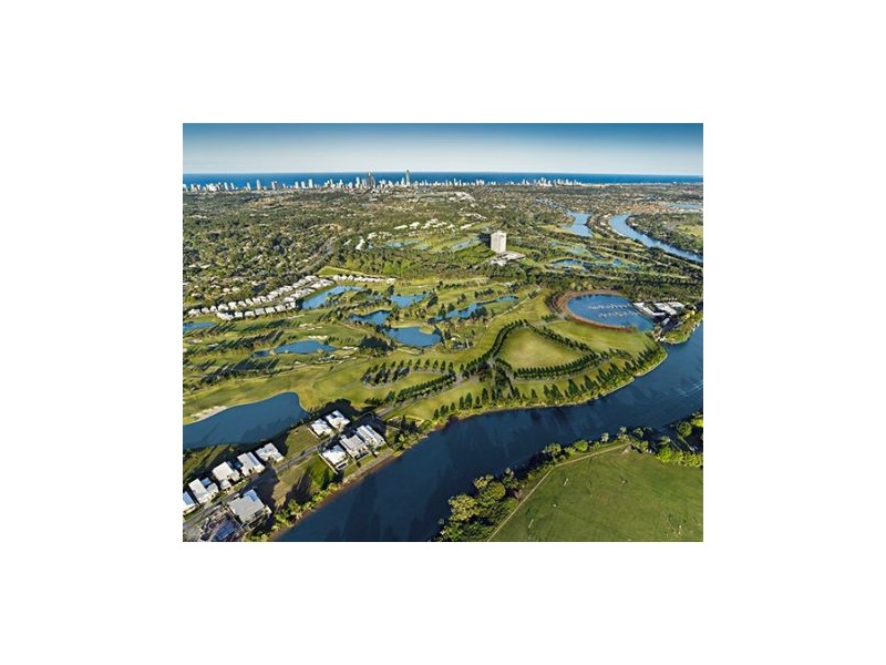 1 Ross Street, Benowa QLD 4217