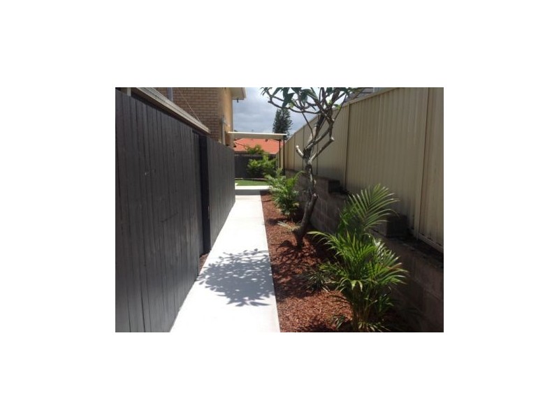 106B Dolphin Avenue, Mermaid Beach QLD 4218