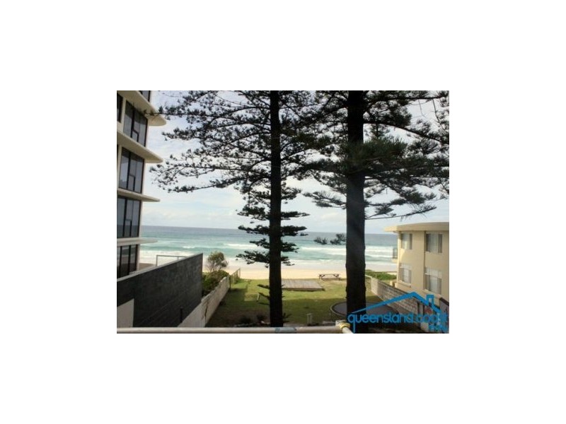 123 Albatross Avenue, Mermaid Beach QLD 4218