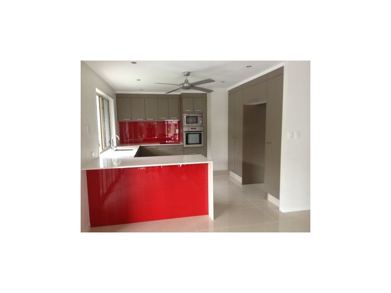 25 Frangipani Street, Miami QLD 4220