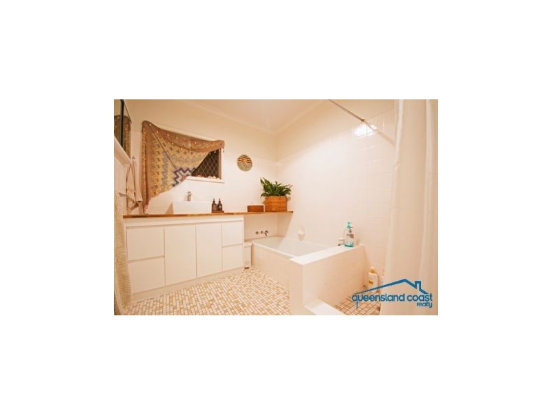 57 Kiers Road, Miami QLD 4220