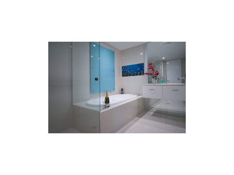 3906/9 Hamilton Avenue, Surfers Paradise QLD 4217