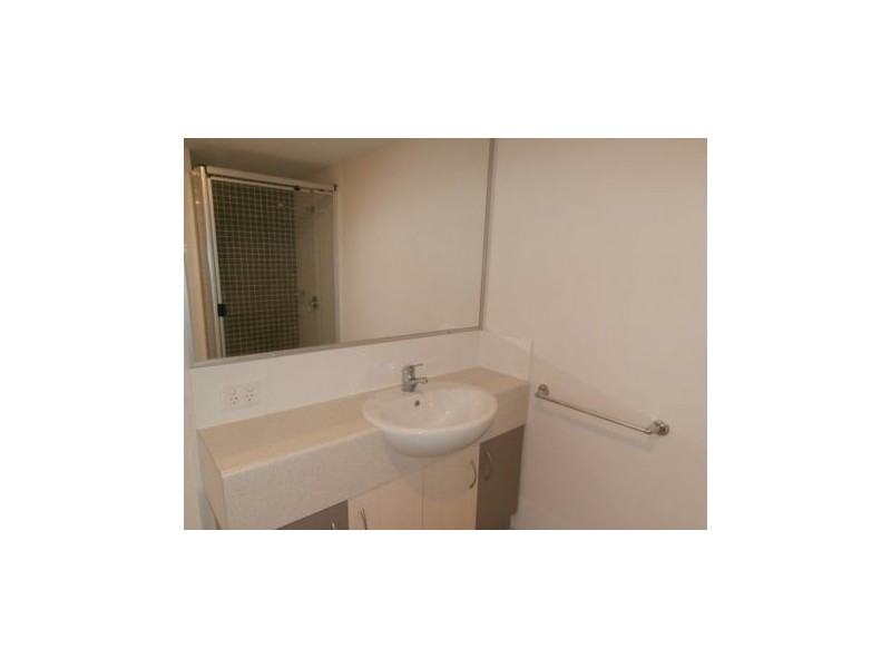 549 25 Lake Orr Drive, Varsity Lakes QLD 4227