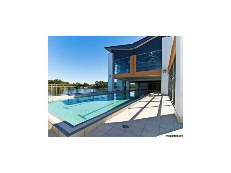 549 25 Lake Orr Drive, Varsity Lakes QLD 4227