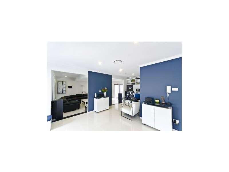 5 Rotorua Place, Clear Island Waters QLD 4226
