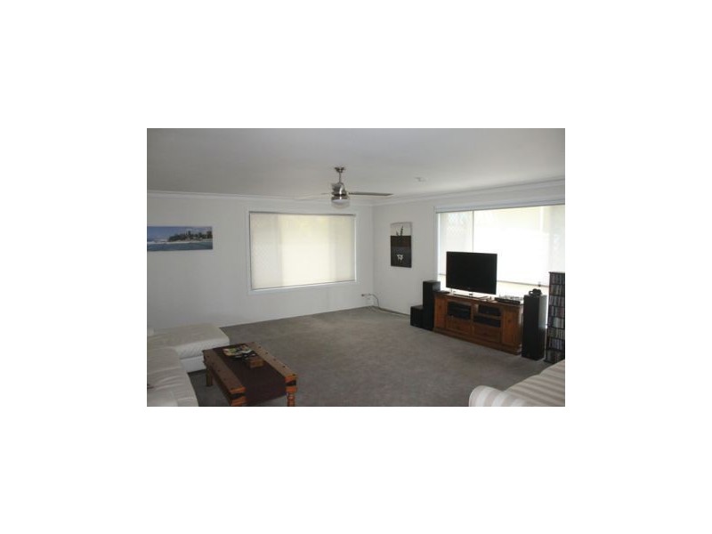 5 Tequila Court, Mermaid Waters QLD 4218