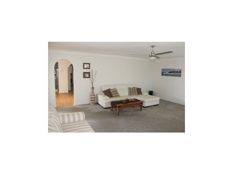 5 Tequila Court, Mermaid Waters QLD 4218