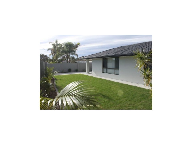 5 Tequila Court, Mermaid Waters QLD 4218