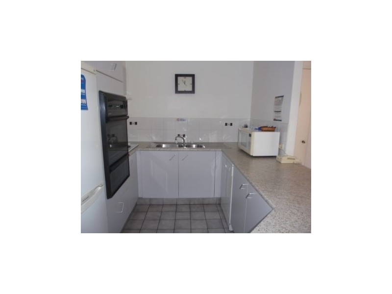 36/42 Beach Parade “Surfers Tradewinds”, Surfers Paradise QLD 4217