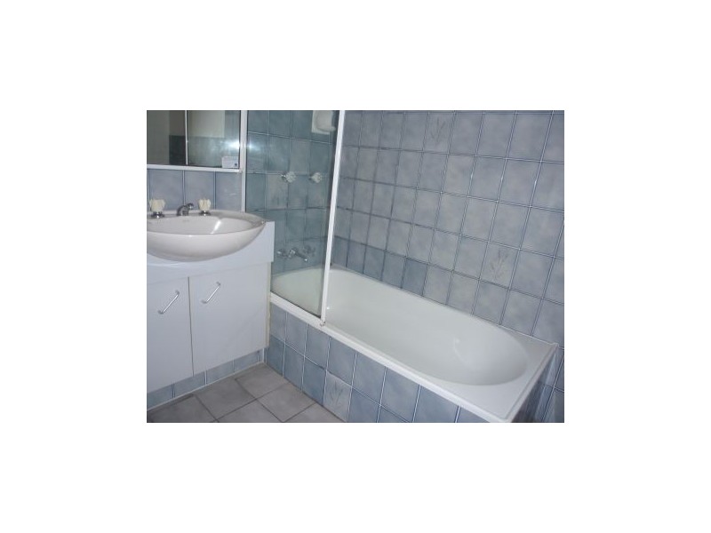 36/42 Beach Parade “Surfers Tradewinds”, Surfers Paradise QLD 4217