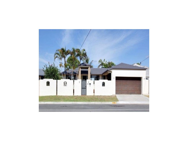 48 Alec Avenue, Mermaid Waters QLD 4218