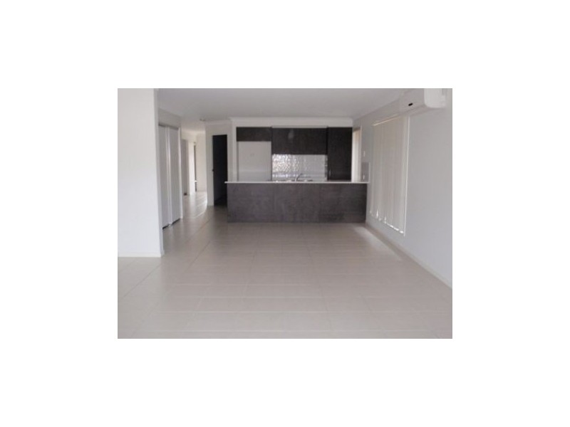 60 Wildflower Circuit, Upper Coomera QLD 4209