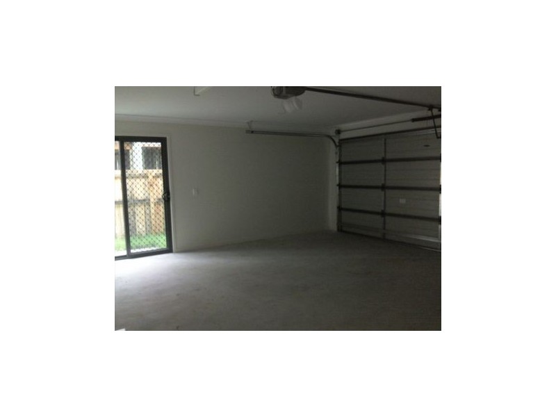 6 Mugello Drive, Oxenford QLD 4210