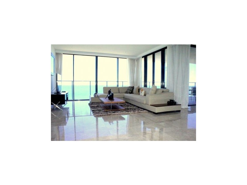 54/47-51 Broadbeach Boulevard, Broadbeach QLD 4218