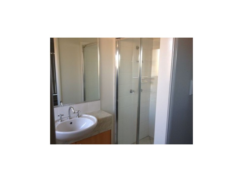 1/24 Armani Avenue, Pimpama QLD 4209