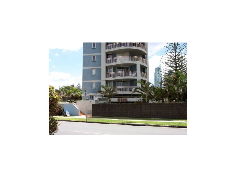 2D/11 Wharf Road, Surfers Paradise QLD 4217