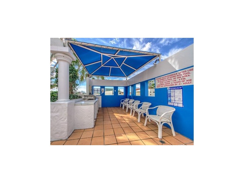 25 28 Chairlift Avenue “Santorini”, Nobby Beach QLD 4218