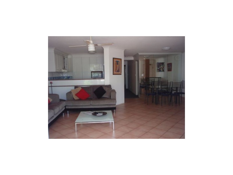 25 28 Chairlift Avenue “Santorini”, Nobby Beach QLD 4218