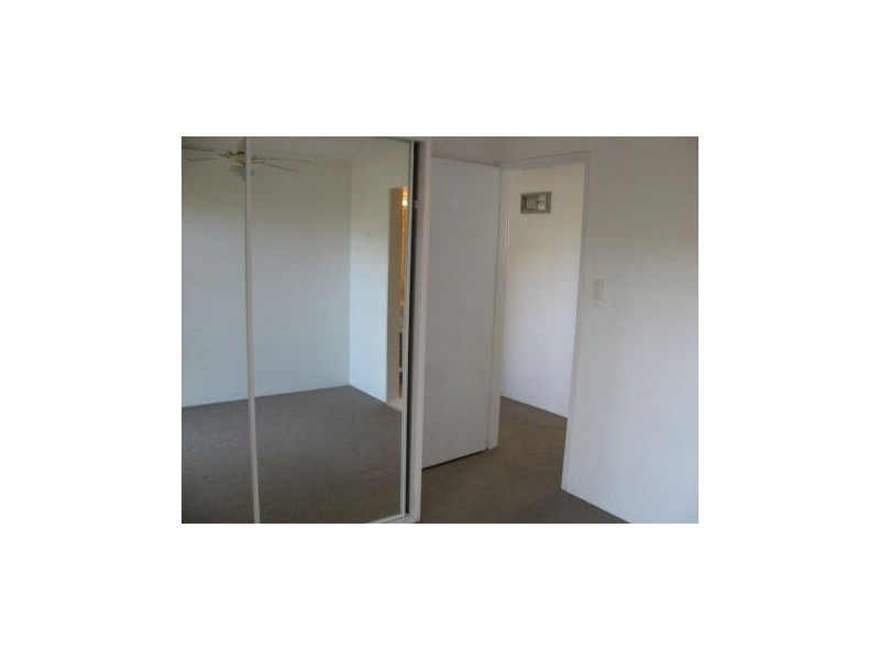 4 72 Seagull Avenue, Mermaid Beach QLD 4218