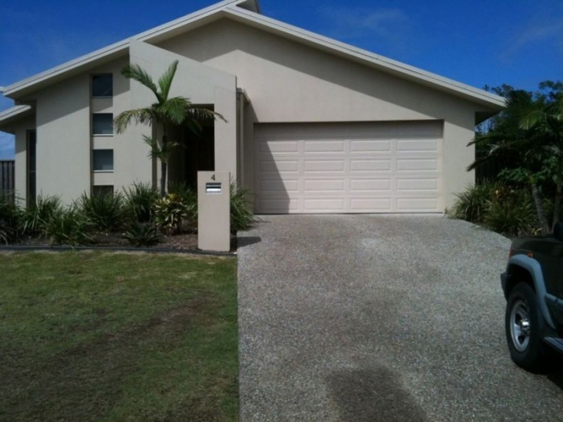 4 Katinka Circuit, Coomera Waters QLD 4209