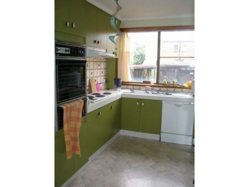 4/4 Mary Avenue, Broadbeach QLD 4218