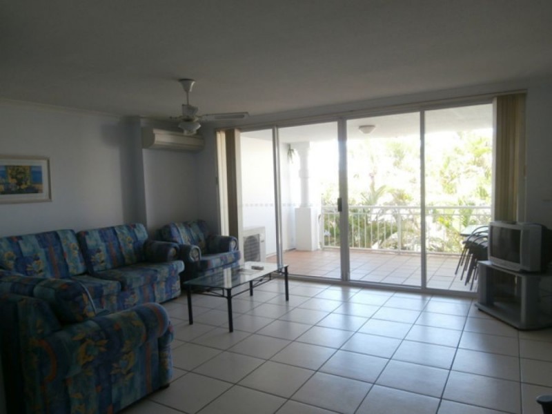 37 28 chairlift avenue, Mermaid Beach QLD 4218