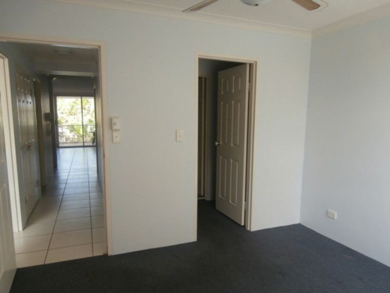 37 28 chairlift avenue, Mermaid Beach QLD 4218