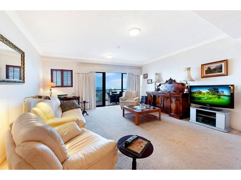 A22/1 Great Hall Drive, Nobby Beach QLD 4218