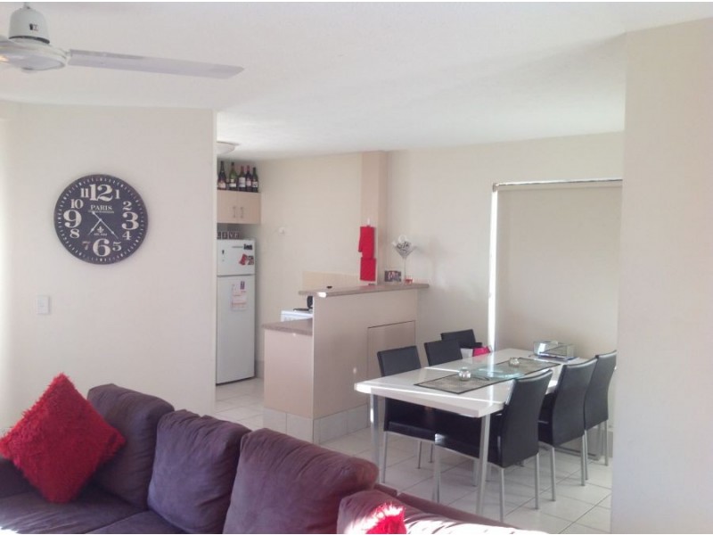 3 62 Petrel Avenue, Mermaid Beach QLD 4218