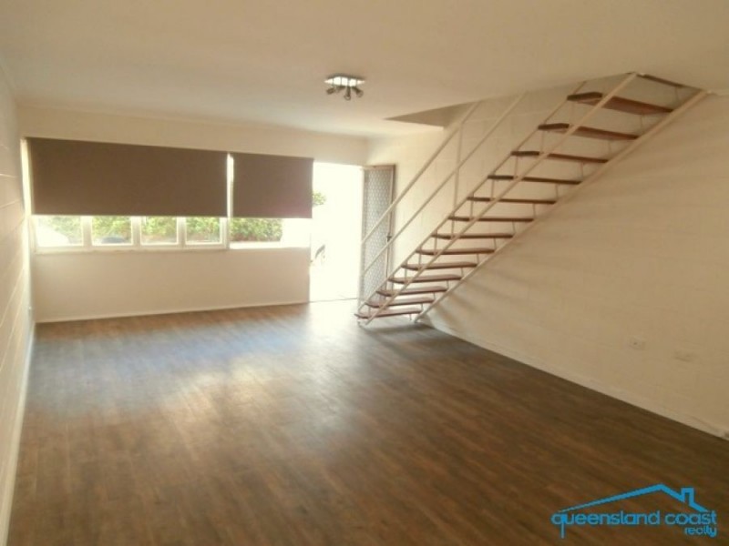 3 9 Mermaid Avenue, Mermaid Beach QLD 4218