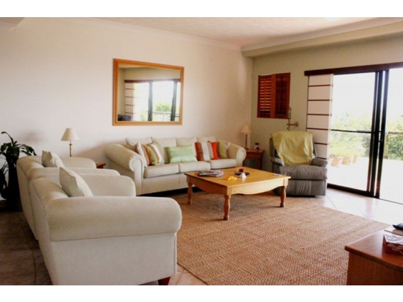 A8/1 Great Hall Drive, Nobby Beach QLD 4218