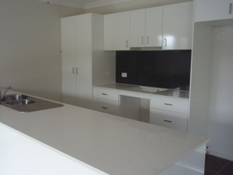 9 Katie Street, Pimpama QLD 4209