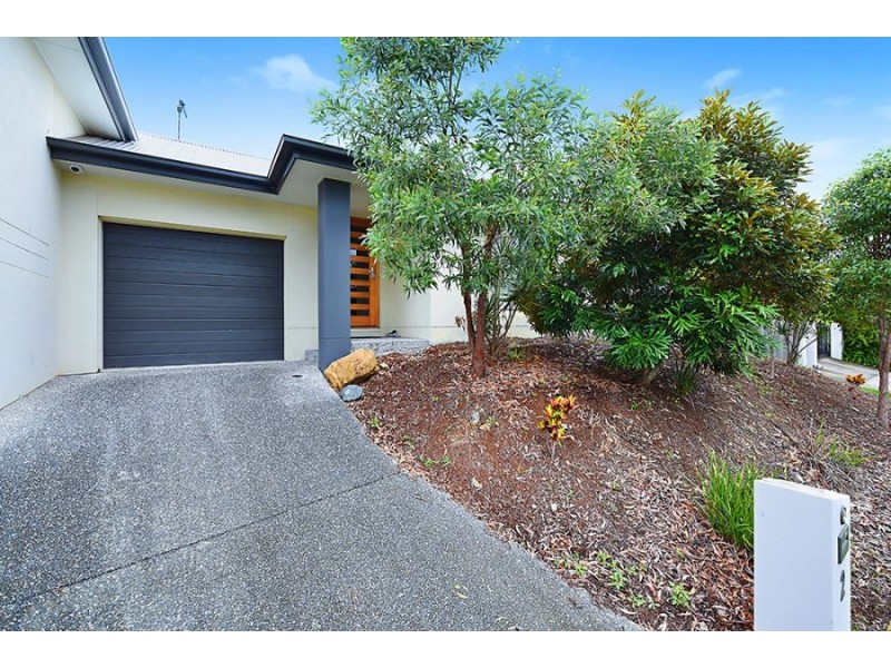 2 Bushland Place, Maudsland QLD 4210