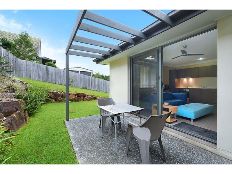 2 Bushland Place, Maudsland QLD 4210