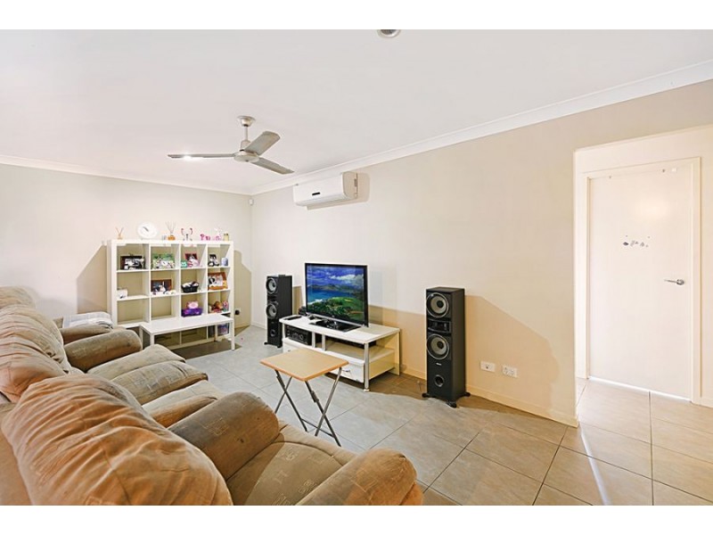 2 Bushland Place, Maudsland QLD 4210