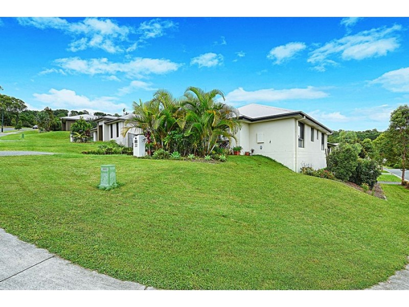 2 Bushland Place, Maudsland QLD 4210