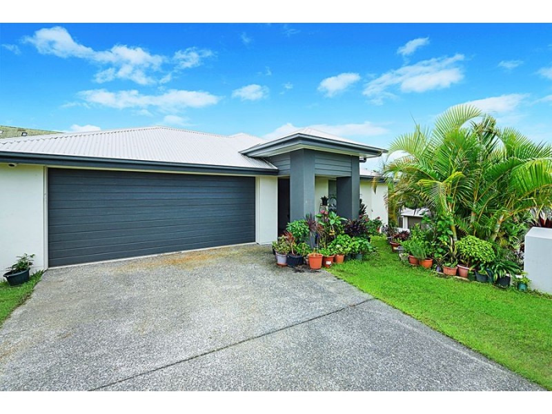 2 Bushland Place, Maudsland QLD 4210