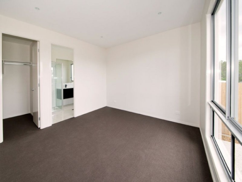 15 Carmen Court, Oxenford QLD 4210