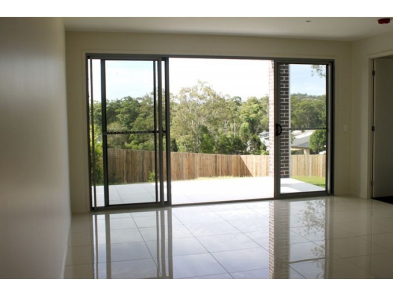 15 Carmen Court, Oxenford QLD 4210