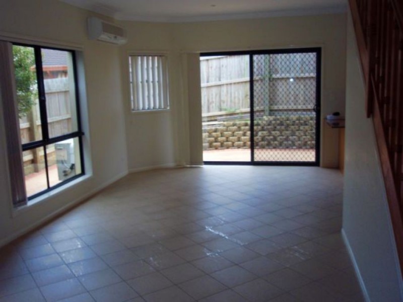 9/141 Cotlew Street, Ashmore QLD 4214