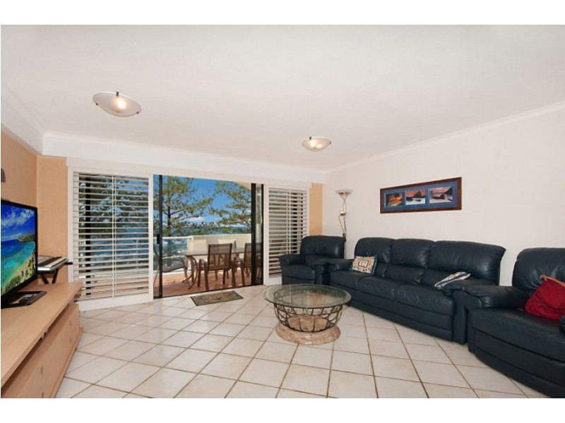 8/20 Marine Parade, Miami QLD 4220
