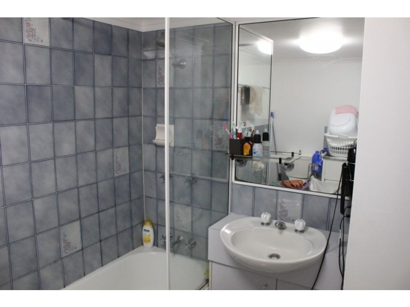 21/42 Beach Parade “Surfers Tradewinds”, Broadbeach QLD 4218