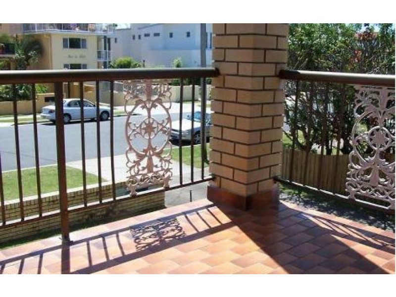 2/44 Sunbrite Avenue, Mermaid Beach QLD 4218