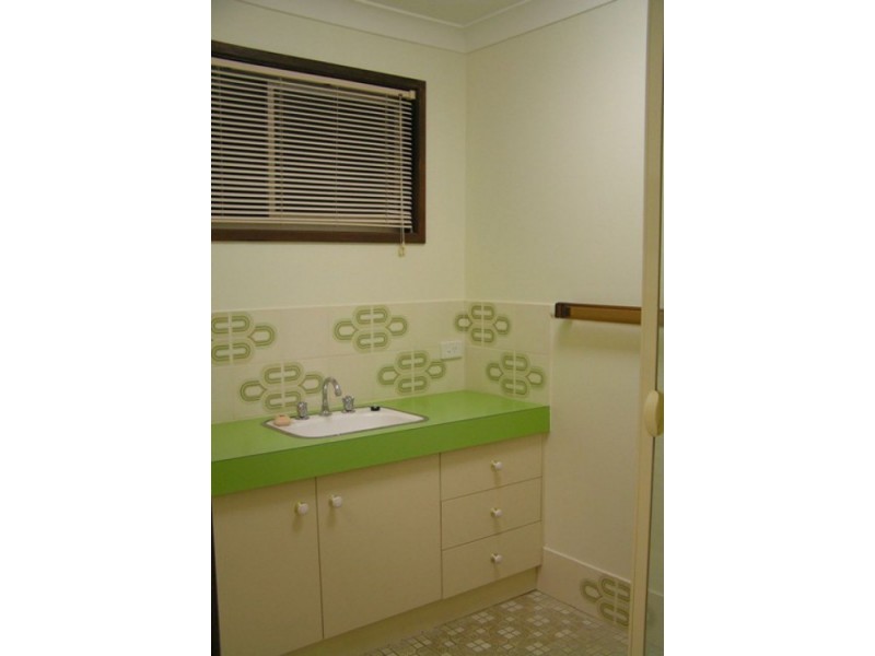 2 10 Montana Road, Mermaid Beach QLD 4218